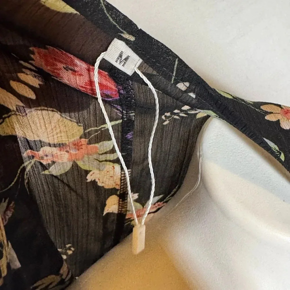 Black Bohemian Floral Sheer Open Drape Kimono Size Medium - Picture 4 of 4